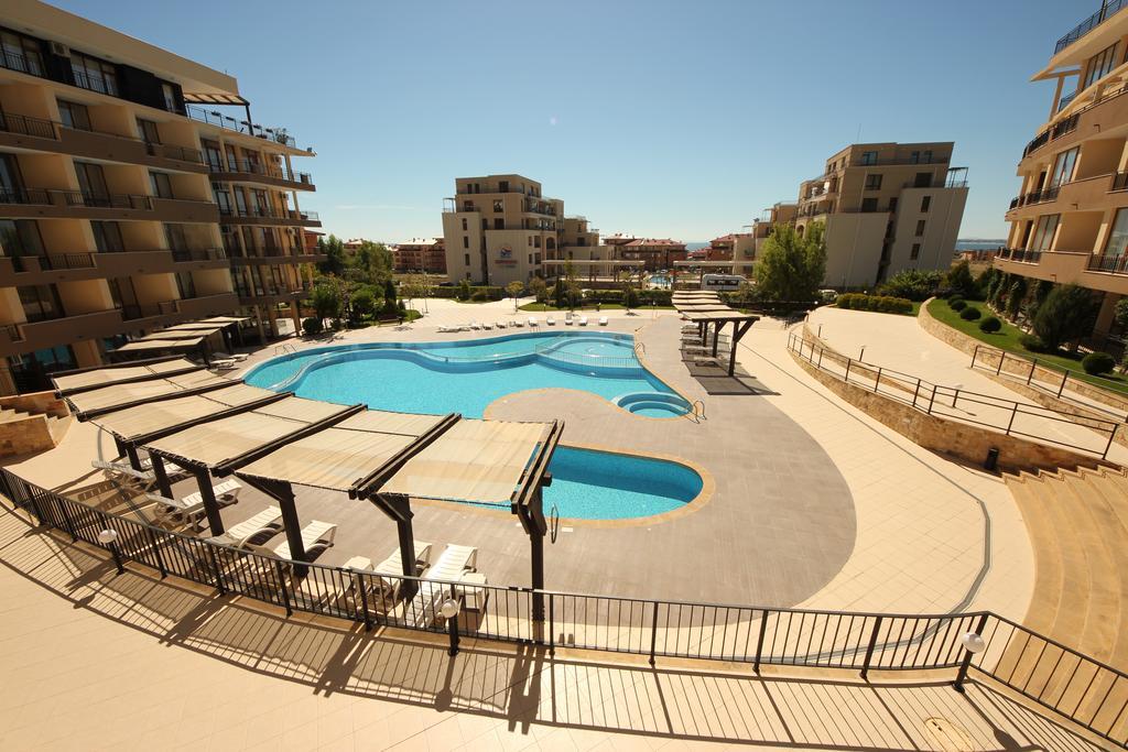 Menada Luxor Apartments Szveti Vlasz Kültér fotó
