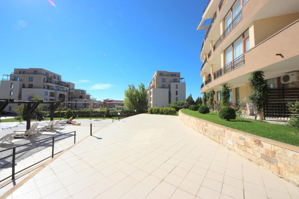 Menada Luxor Apartments Szveti Vlasz Kültér fotó