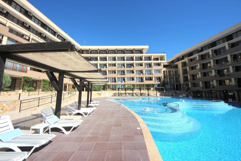 Menada Luxor Apartments Szveti Vlasz Kültér fotó