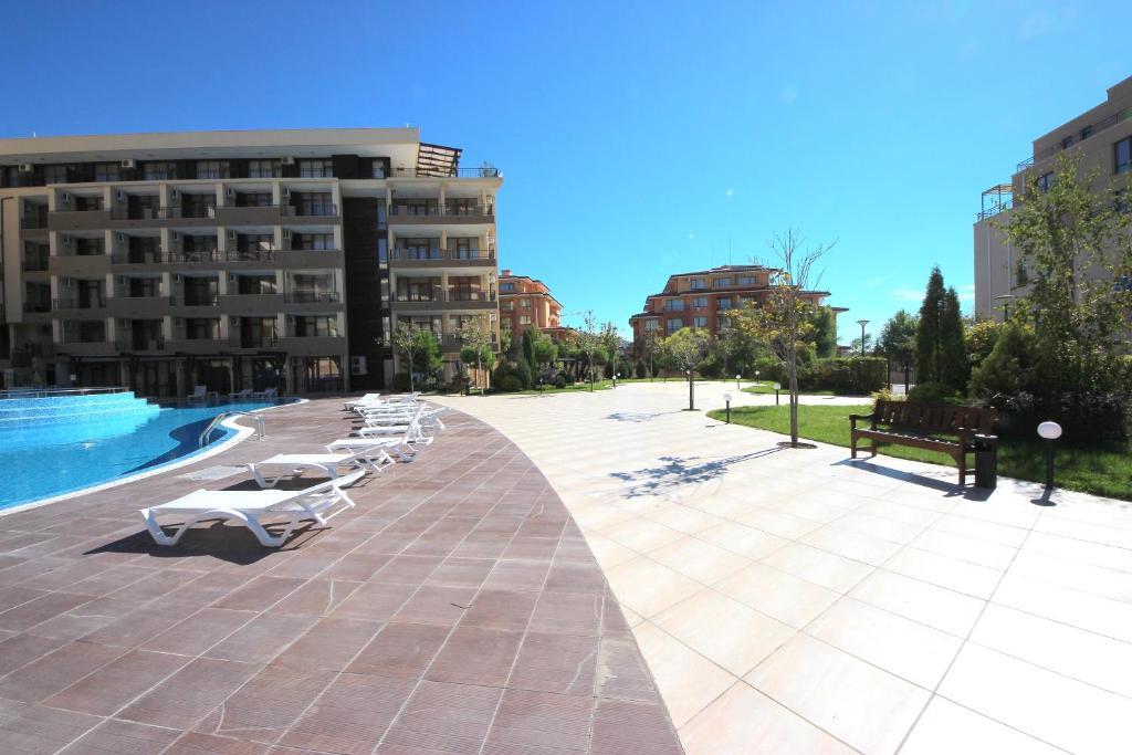 Menada Luxor Apartments Szveti Vlasz Kültér fotó